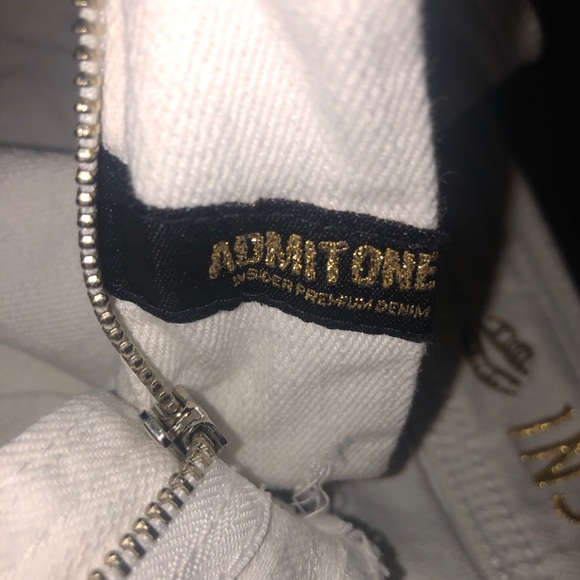 Like New White Denim Mini Skirt (Size 1) with Sparkle Details - Picture 11 of 13